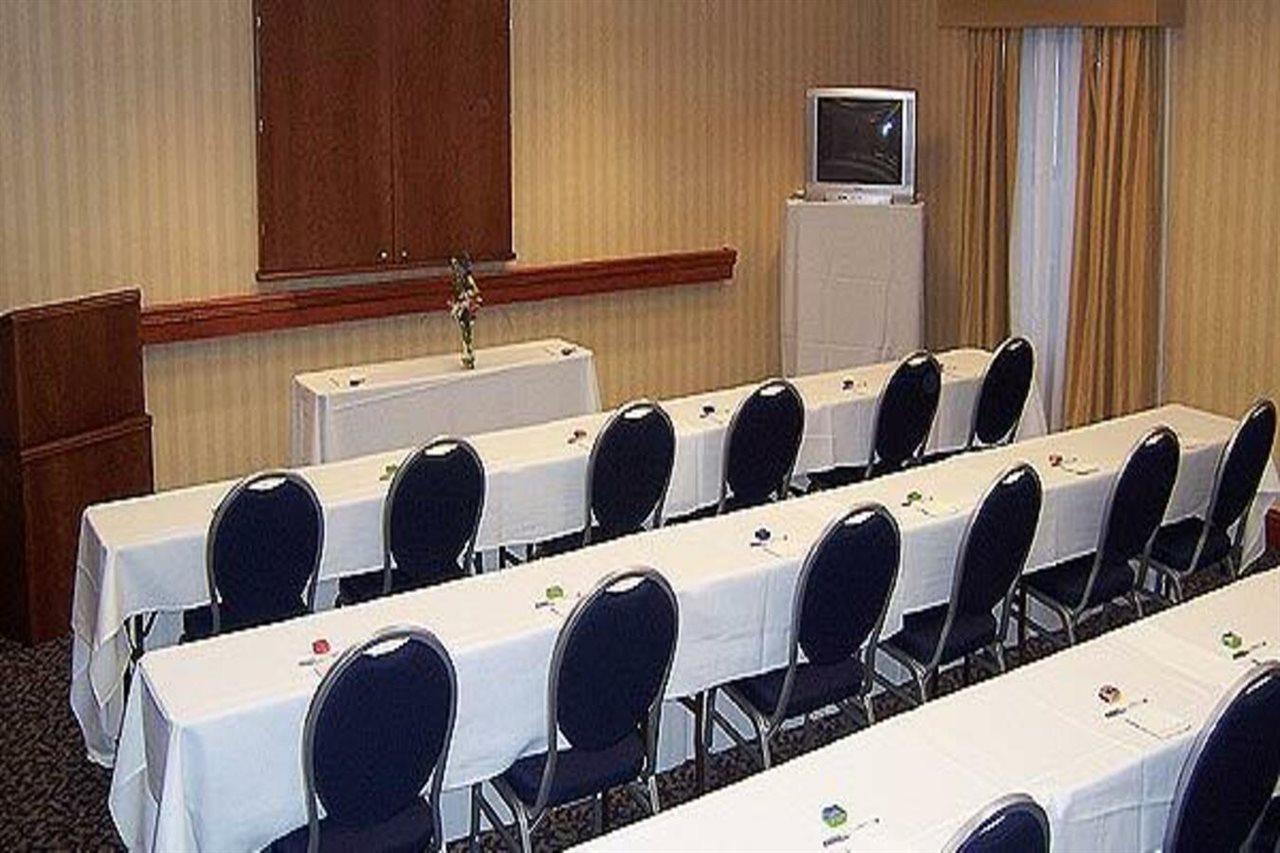 هامبيتون إن فارمفيل، فيرجينيا المظهر الخارجي الصورة